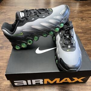 Nike Men's Air Max DN8 Shoes 'Black Volt' FQ7860-003 US Size 9 New